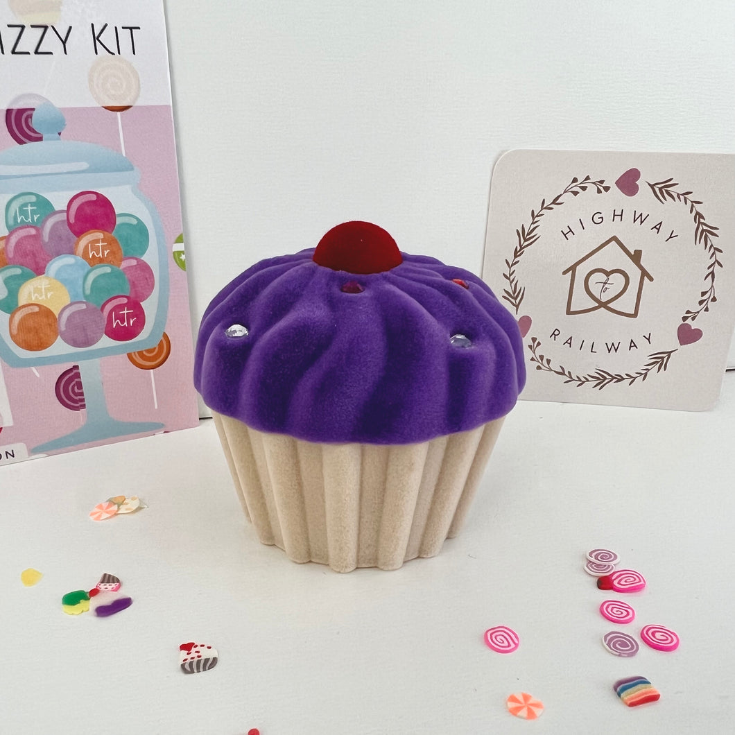 Cupcake Container with Accessories