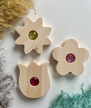 Load image into Gallery viewer, Flower Gem Blocks
