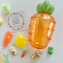 Load image into Gallery viewer, Carrot Container Accessory Set
