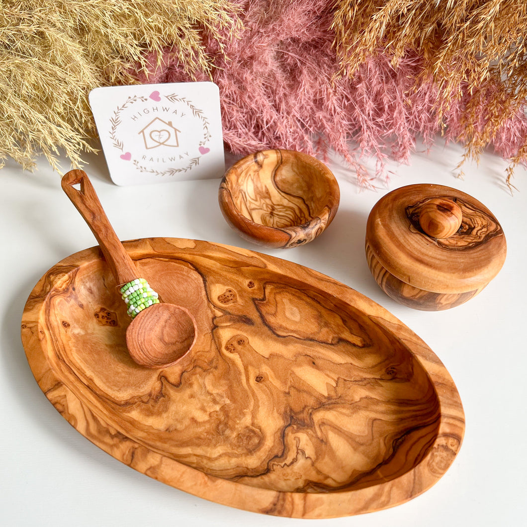 Wood Accessory Set with Oval Dish