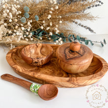 Load image into Gallery viewer, Wood Accessory Set with Oval Dish
