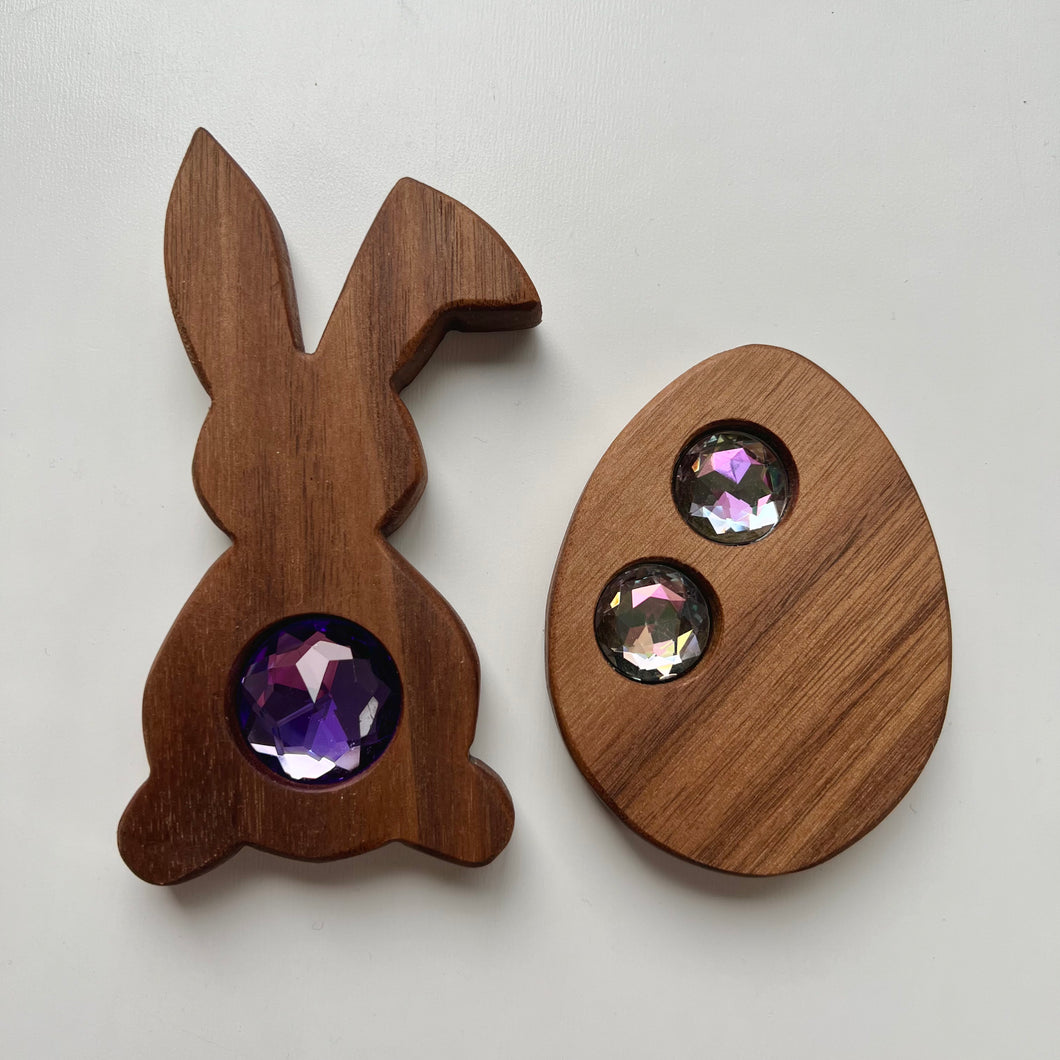 Bunny x Egg Set - Walnut